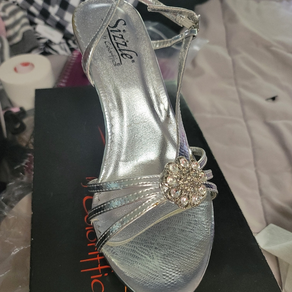 Dress heels